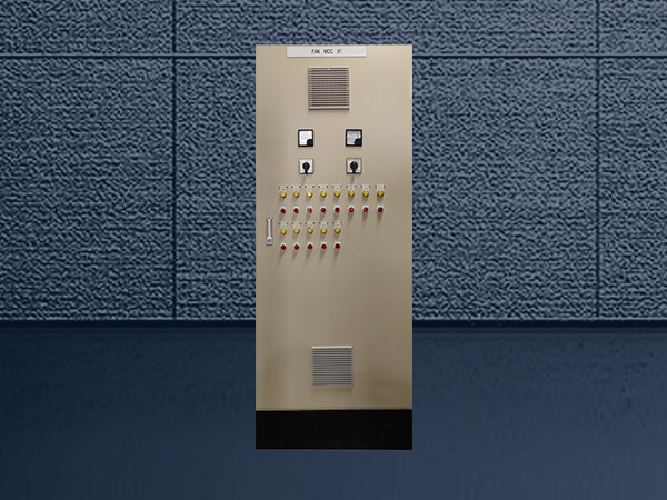 十三路風(fēng)機(jī)控制柜3